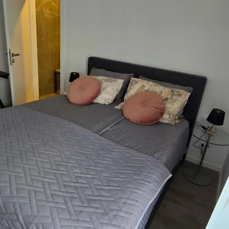 Royal Dutch Lux 4 Apartment Trogir