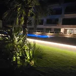 Royal Dutch Lux 4 Appartamento *