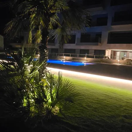 Royal Dutch Lux 4 Apartamento *