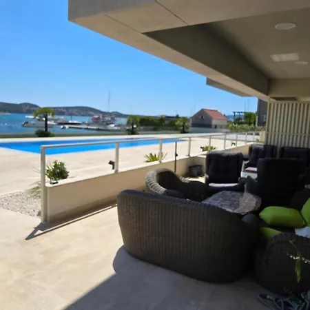Appartamento Royal Dutch Lux 4 *