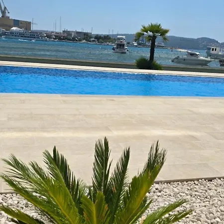 Royal Dutch Lux 4 Apartamento Trogir